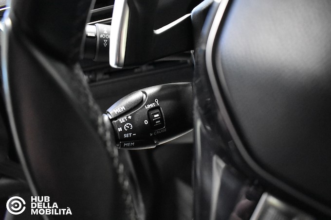 PEUGEOT 5008 BlueHDi 130 EAT8 S&S Business